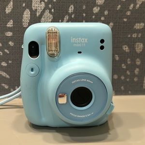 Gently Used Polaroid Instax 11 camera with selfie mode